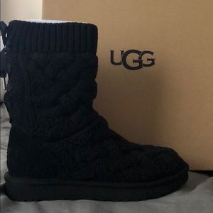 Brand New UGG Black Isla Knit Boots Size 9
